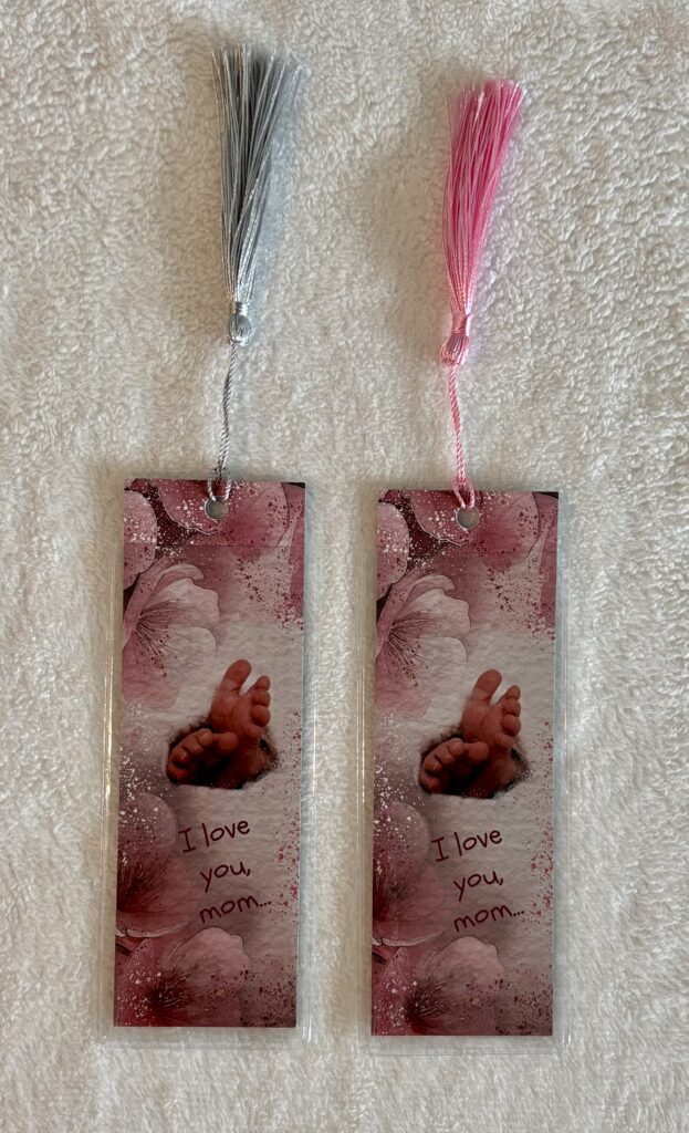 "I love you, mom" Bookmark